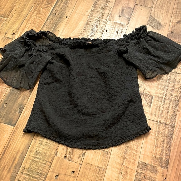 FREE PEOPLE off the shoulder black top with ruffle sleeves - Picture 1 of 6